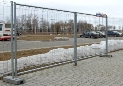 Ворота распашные 1,95х5,0м 3,3мм GL временное ограждение на бетонном основании цинк яч. 200х50